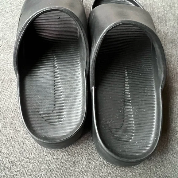 Nike Calm Black Slide Sandals - M 11/W 12 - Picture 5 of 5